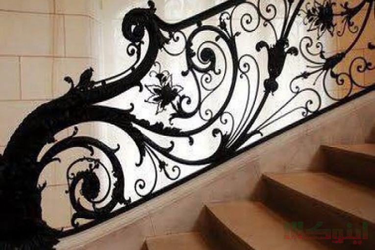 فرفوژه(طراحی وساخت نرده و حفاظ و دربهای فلزی دکوراتیو)