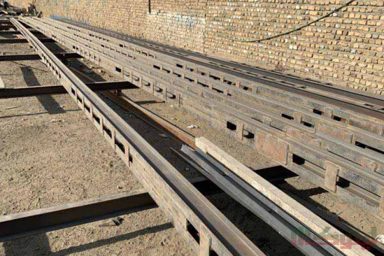 فروش انواع آهن آلات ساختمانی و صنعتی،انواع تیرآهن،نبشی،میلگرد،ورق،ناودانی و….