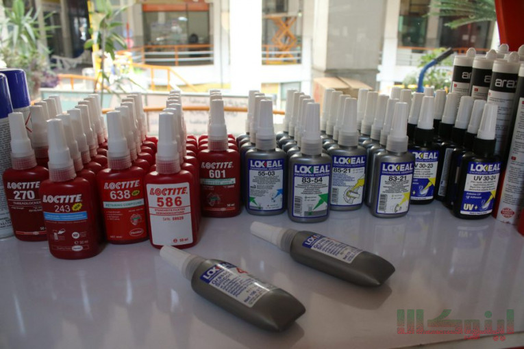 چسب های صنعتی ، تخصصی لاکتایت loctite و لاکسیل loxeal