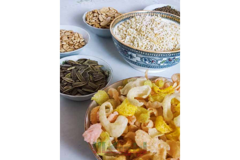 پک تنقلات سالم و ژیمی،برنجک و گندمک،شاهدانه، بادام پرک،مغز تخمه،پفک هندی بدون روغن و….